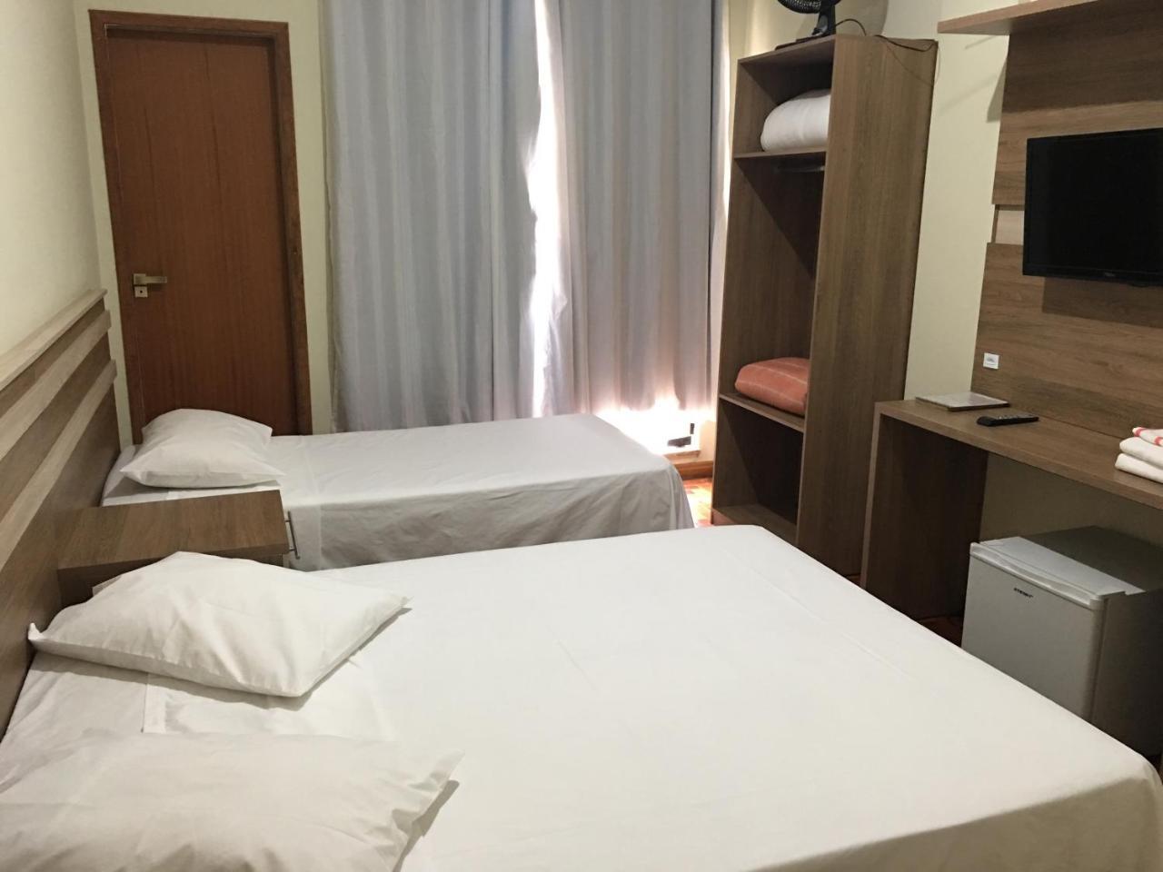 Hotel Gloria Barbacena Bagian luar foto